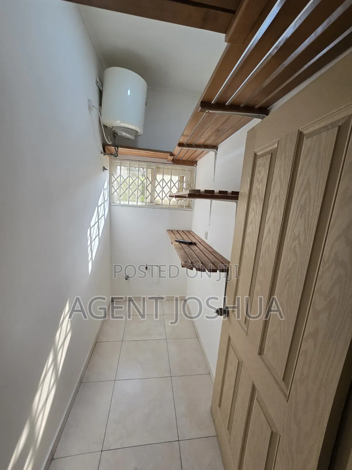 3bdrm Townhouse/Terrace in Regimanuel Golden for sale