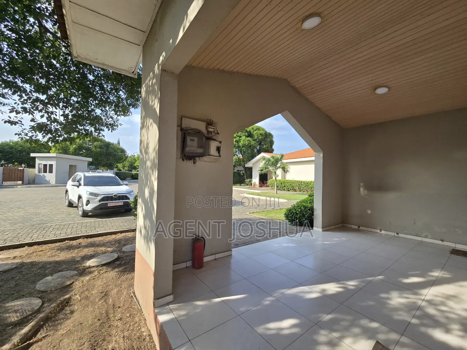 3bdrm Townhouse/Terrace in Regimanuel Golden for sale