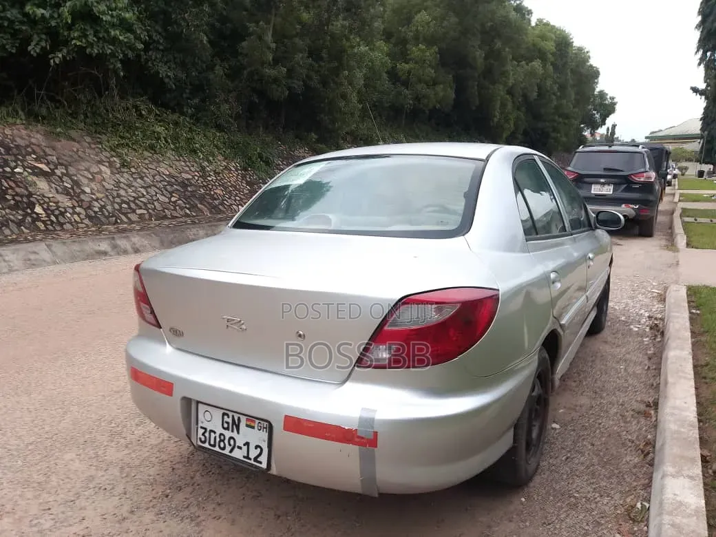 Daewoo Nubira 2002 Silver