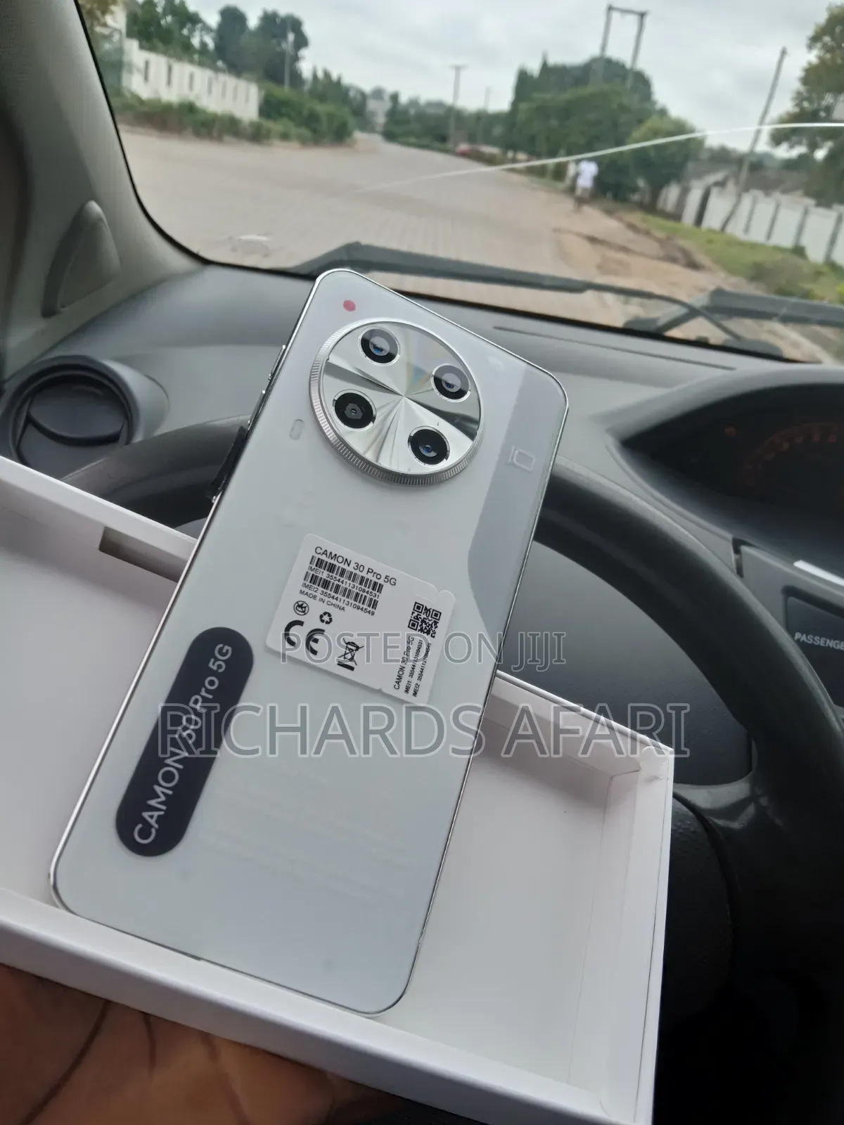New Tecno Camon 30 256 GB White