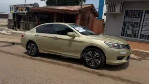 Honda Accord LX 4dr Sedan FWD (2.4L 4cyl 2A) 2013