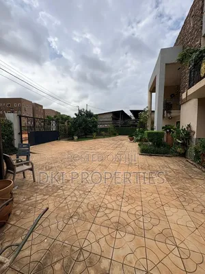 5bdrm House in Dki Properties, Community 25 for sale