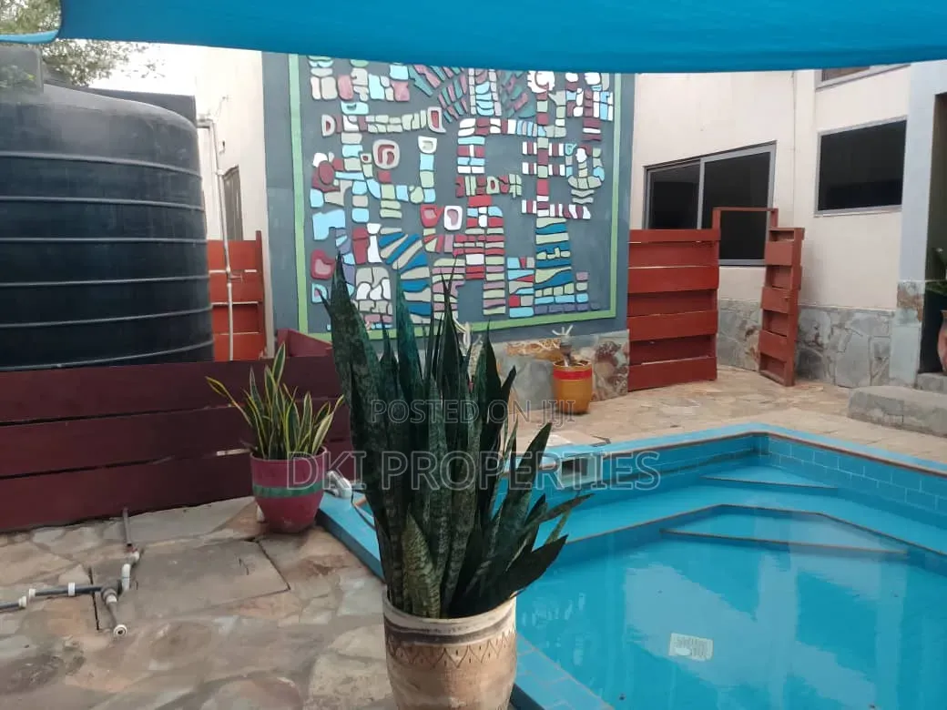 5bdrm House in Dki Properties, Community 25 for sale
