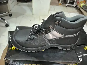 Safewear/Safetoe Safety Boot