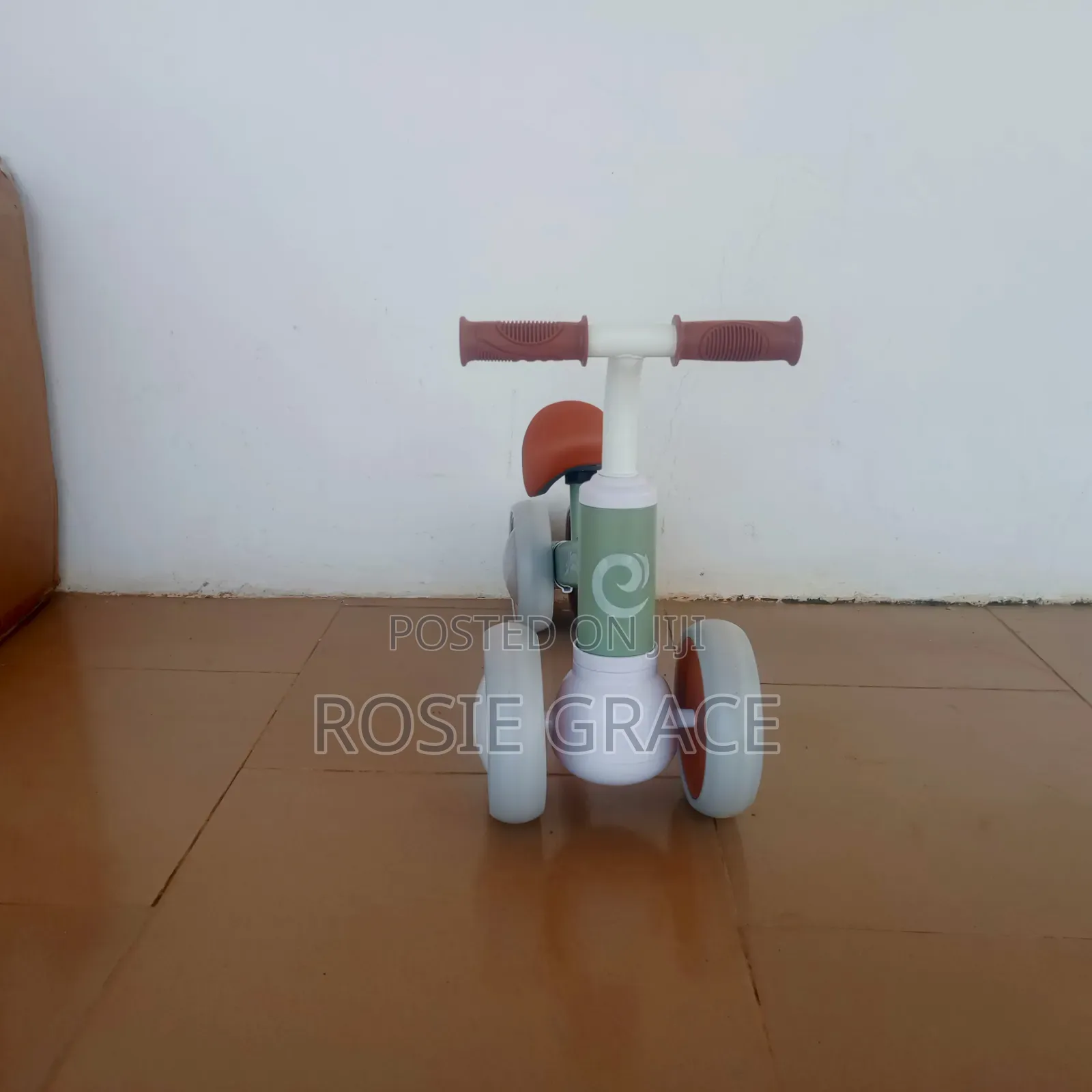 4 Wheel Balance Bike/Bicycle for Toddlers