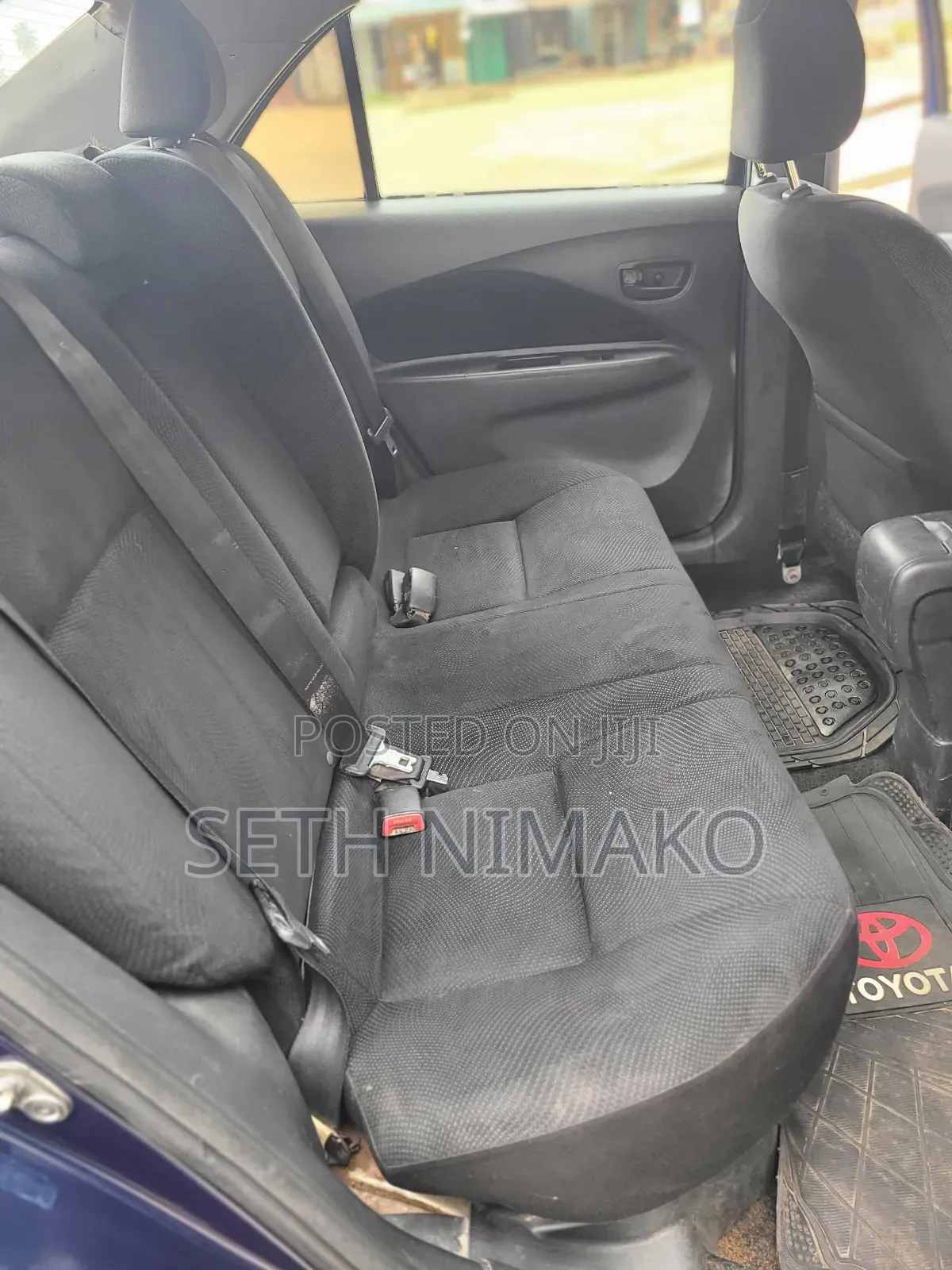 Toyota Yaris 2012 Blue