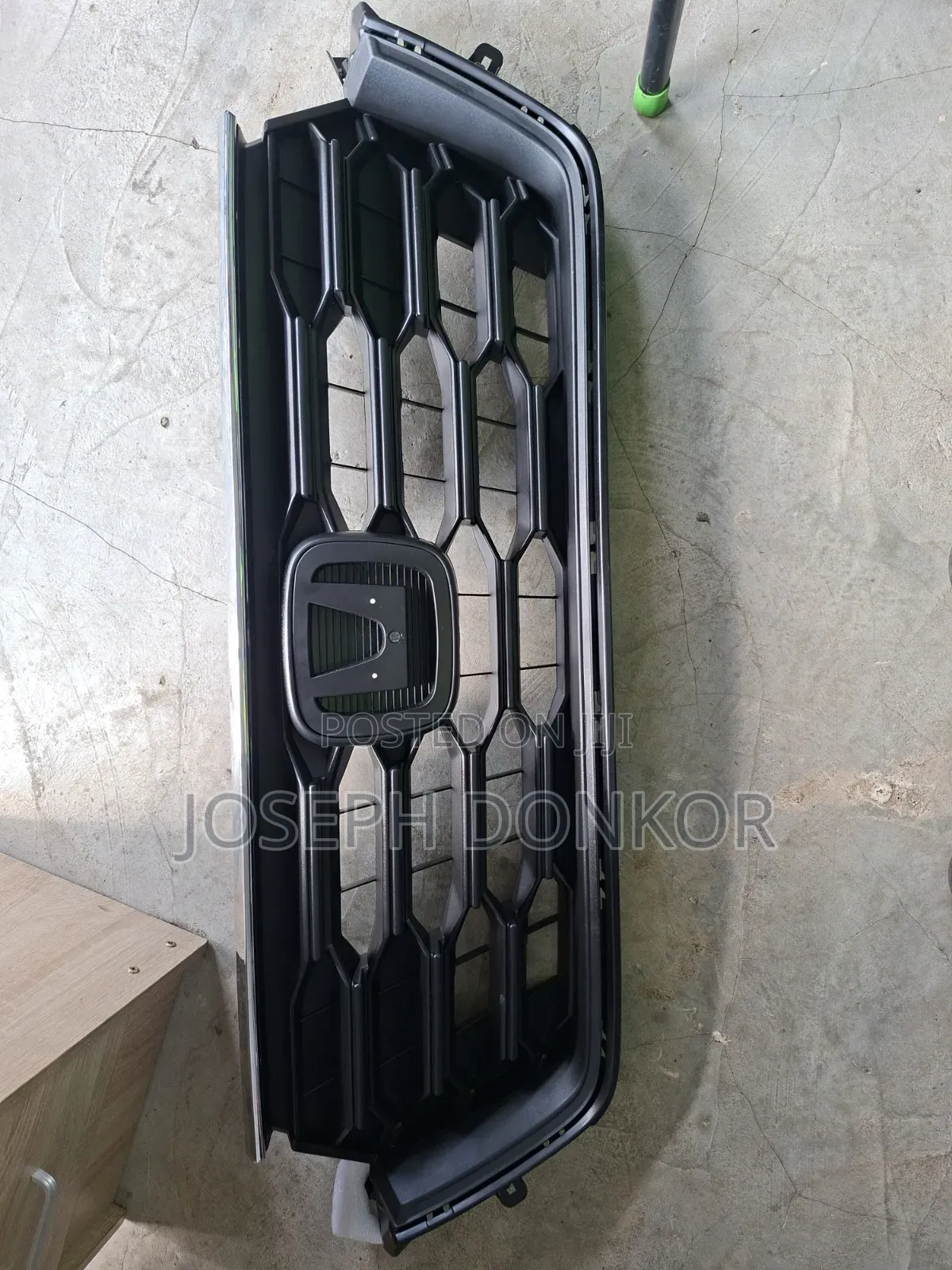 CRV Bumper Grille Sports/Hybrid 2023,2024,2025,2026