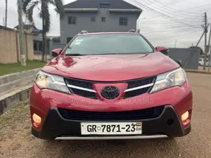 Toyota RAV4 XLE 4dr SUV (2.5L 4cyl 6A) 2015 Burgundy