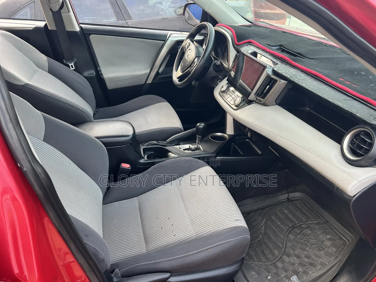 Toyota RAV4 XLE 4dr SUV (2.5L 4cyl 6A) 2015 Burgundy