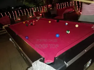 Snooker/Pool Table