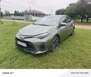 Toyota Corolla 2019 Gray