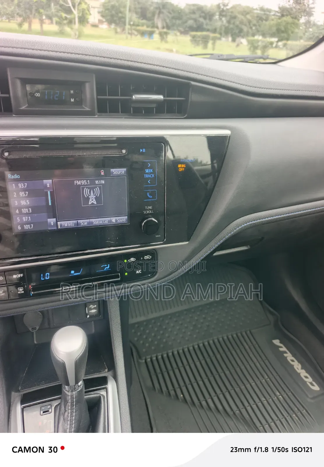 Toyota Corolla 2019 Gray