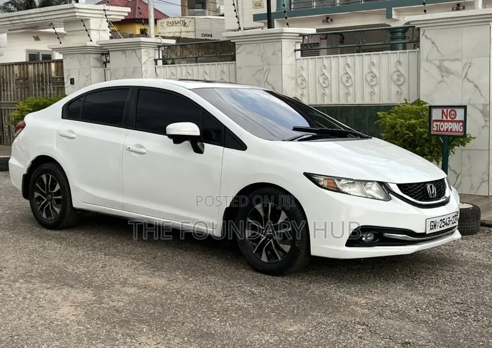 Honda Civic EX-L w/Navigation 4dr Sedan (1.8L 4cyl CVT) 2015 White