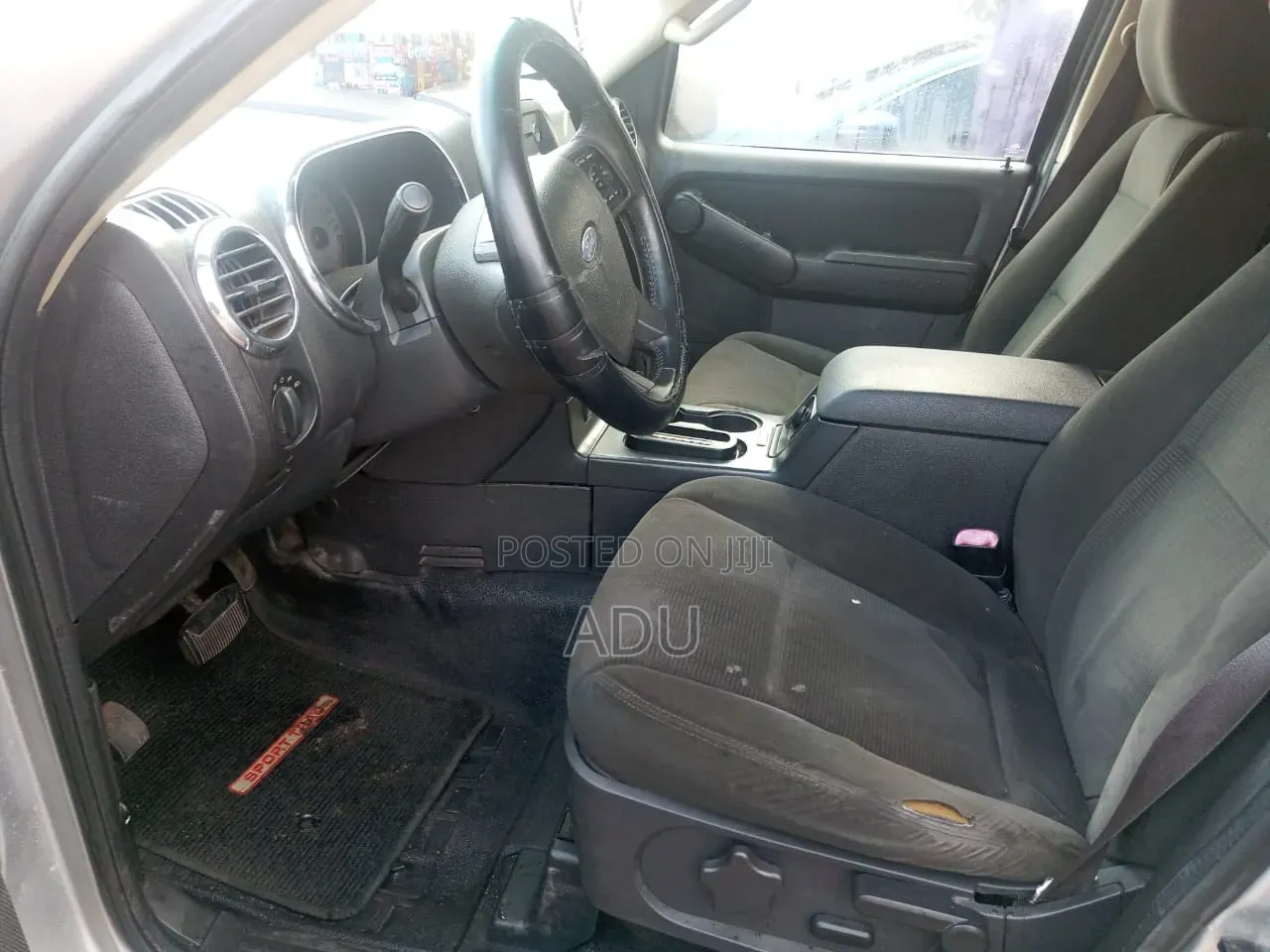 Ford Explorer Sport Trac 2009 Gray