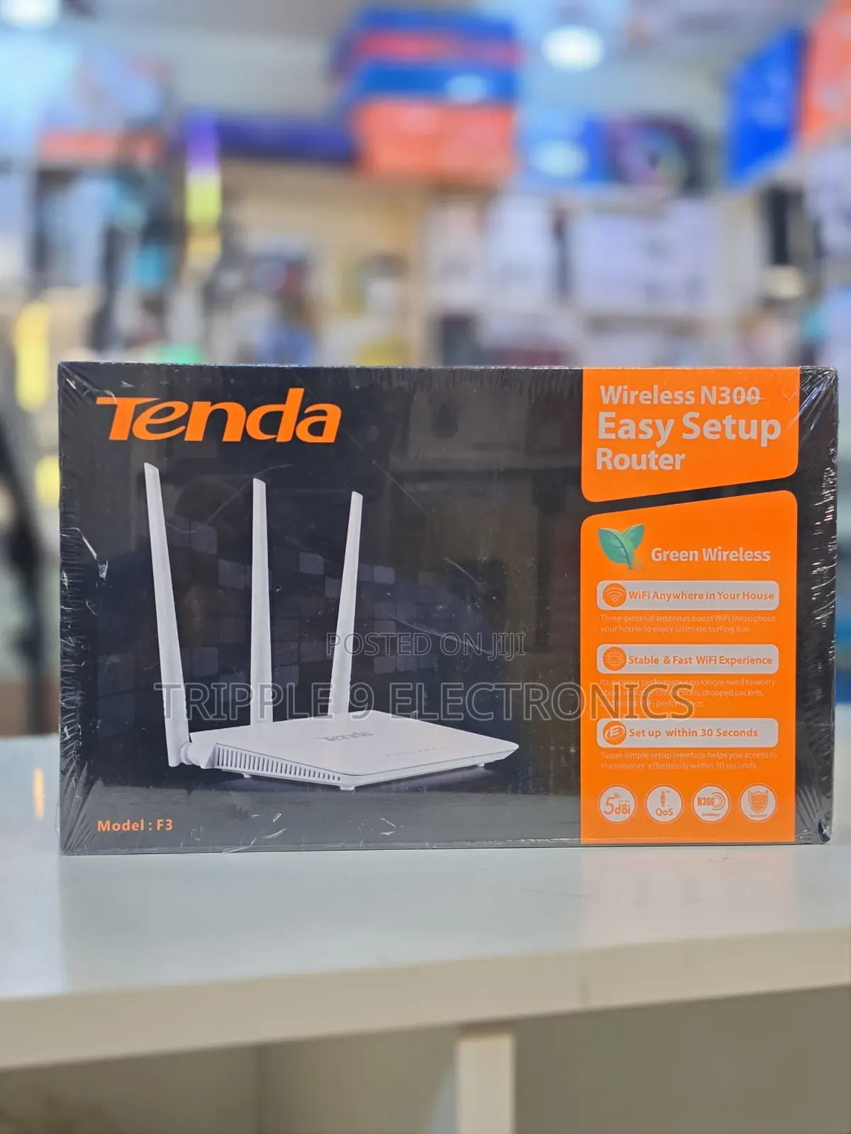 Tenda Wireless/Wired Signal Repeater and Extender.