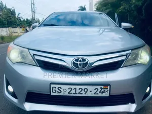 Toyota Camry L 4dr Sedan (2.5L 4cyl 6A) 2014 Silver
