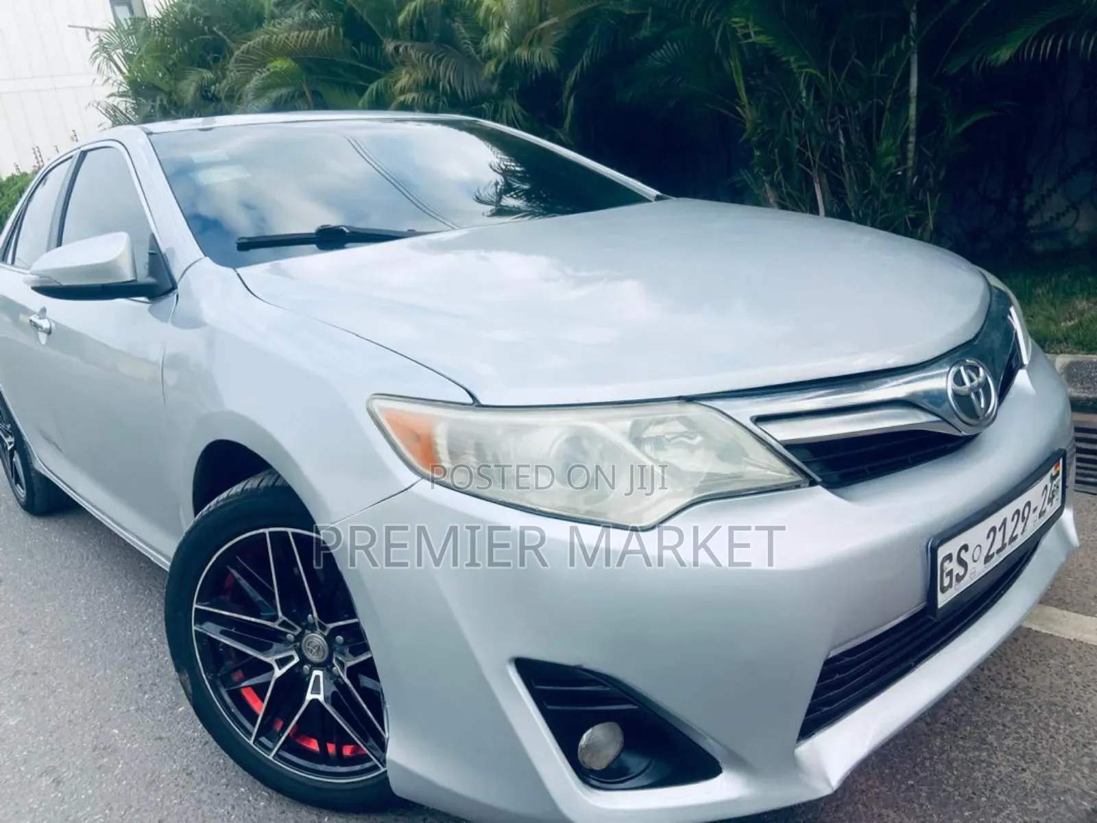 Toyota Camry L 4dr Sedan (2.5L 4cyl 6A) 2014 Silver
