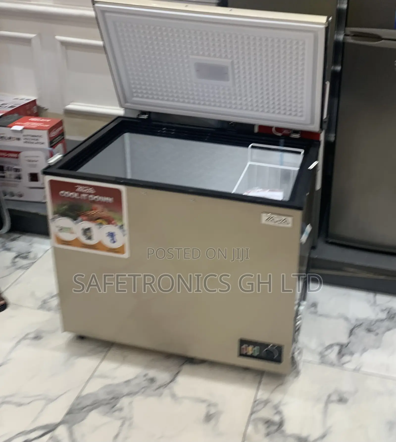 Choose Perfect ZARA-300FLG Zara Freezer 238Ltr