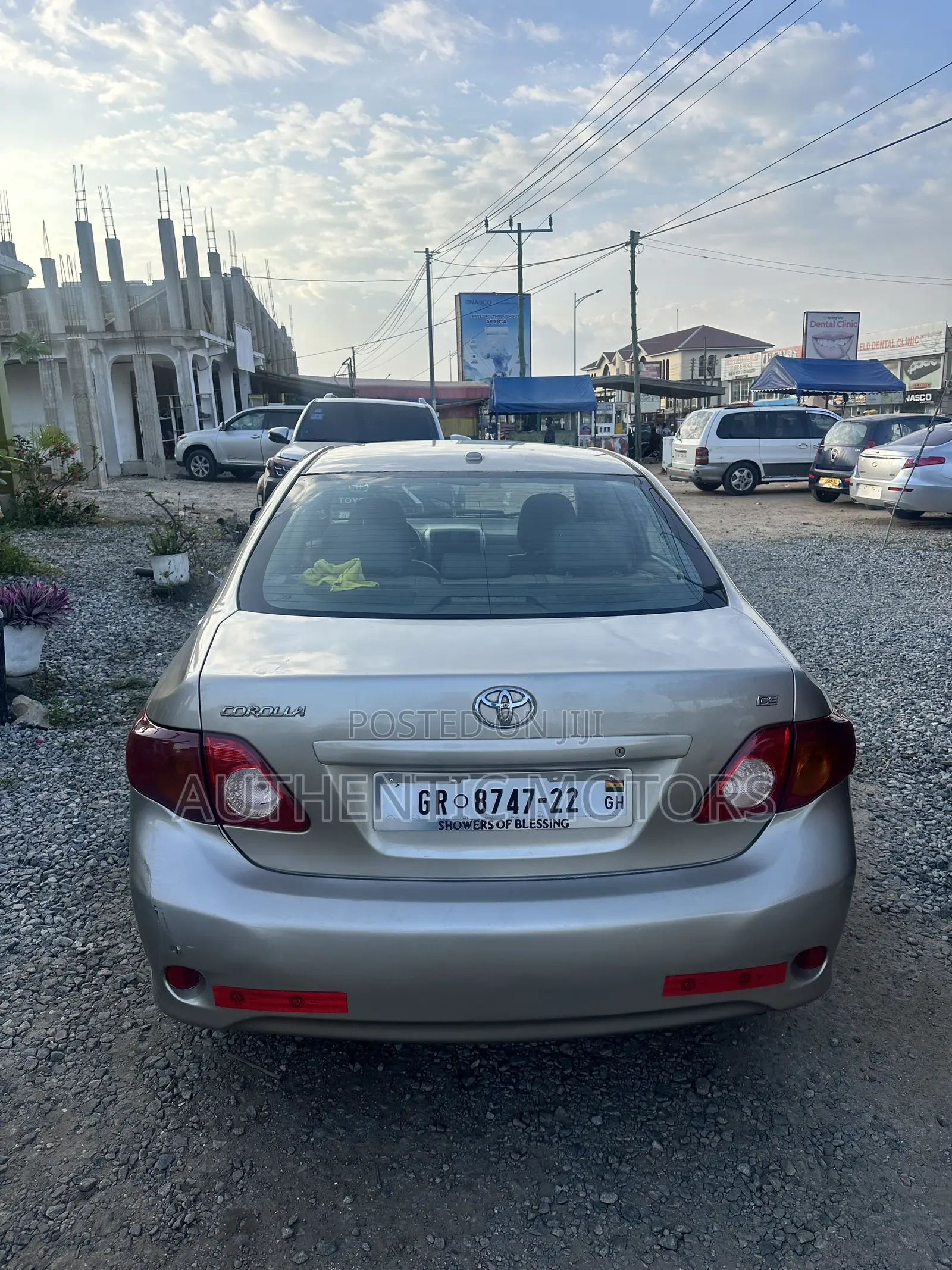 Toyota Corolla 2010 Gold