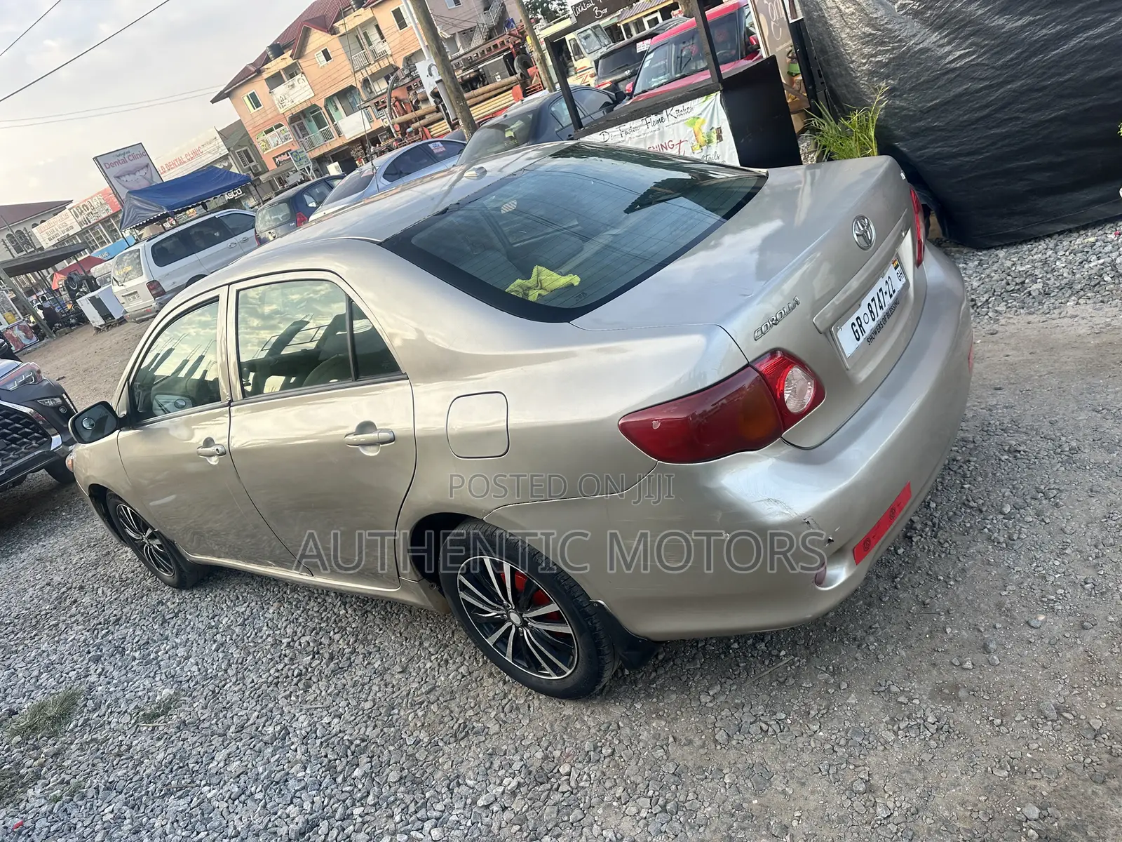Toyota Corolla 2010 Gold