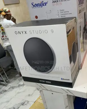 Ultra Modern Harman Kardon Onyx Studio 9 Bluetooth Speaker