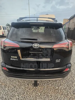Toyota RAV4 2018 Black