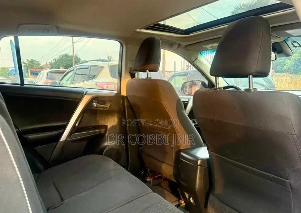 Toyota RAV4 2017 Gray