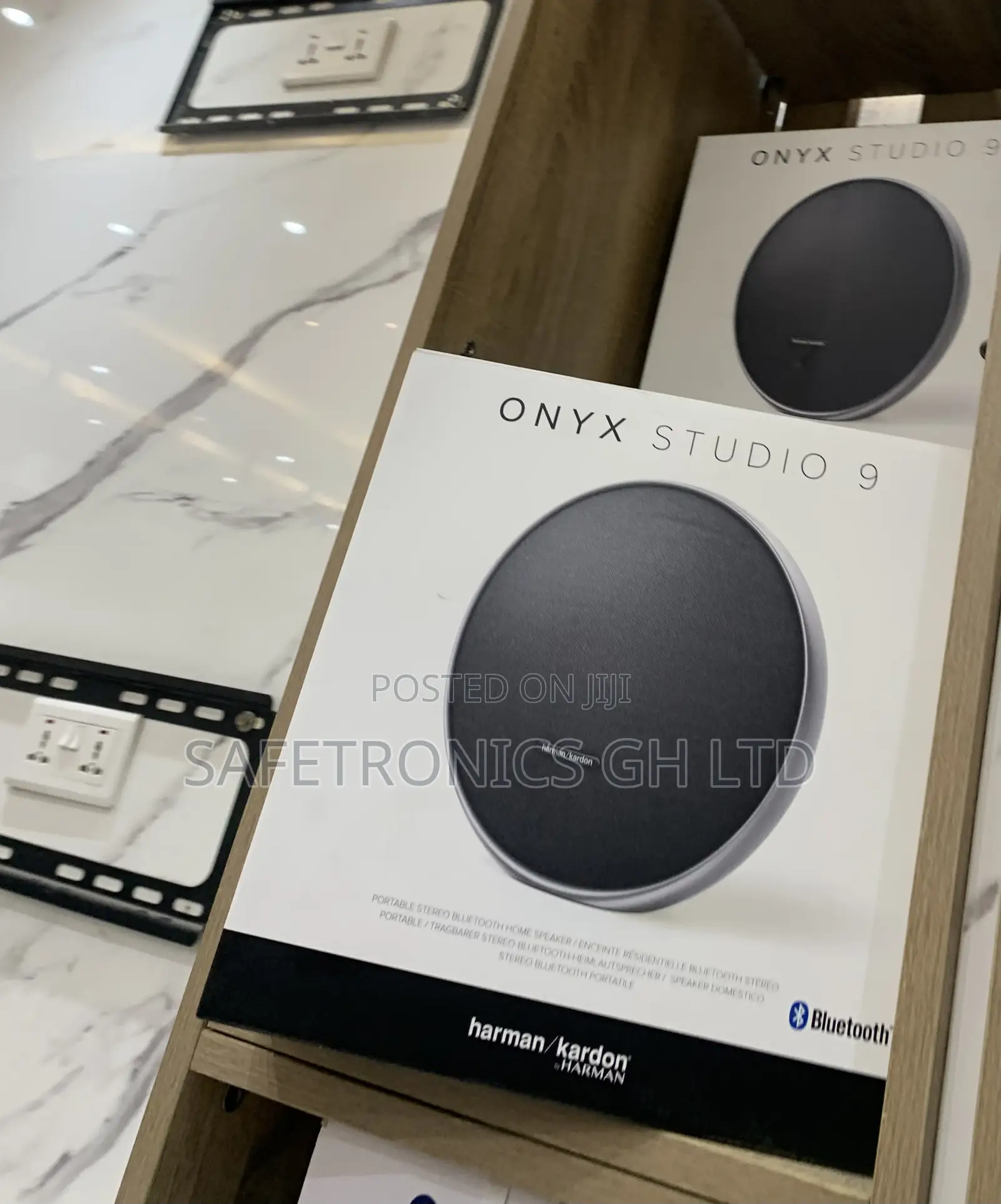Choose Perfect Harman Kardon Onyx Studio 9 Bluetooth Speaker