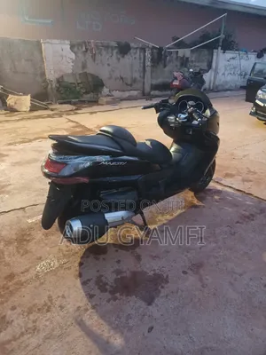 Yamaha Majesty 2019 Black