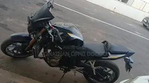 Honda CB 2023 Black