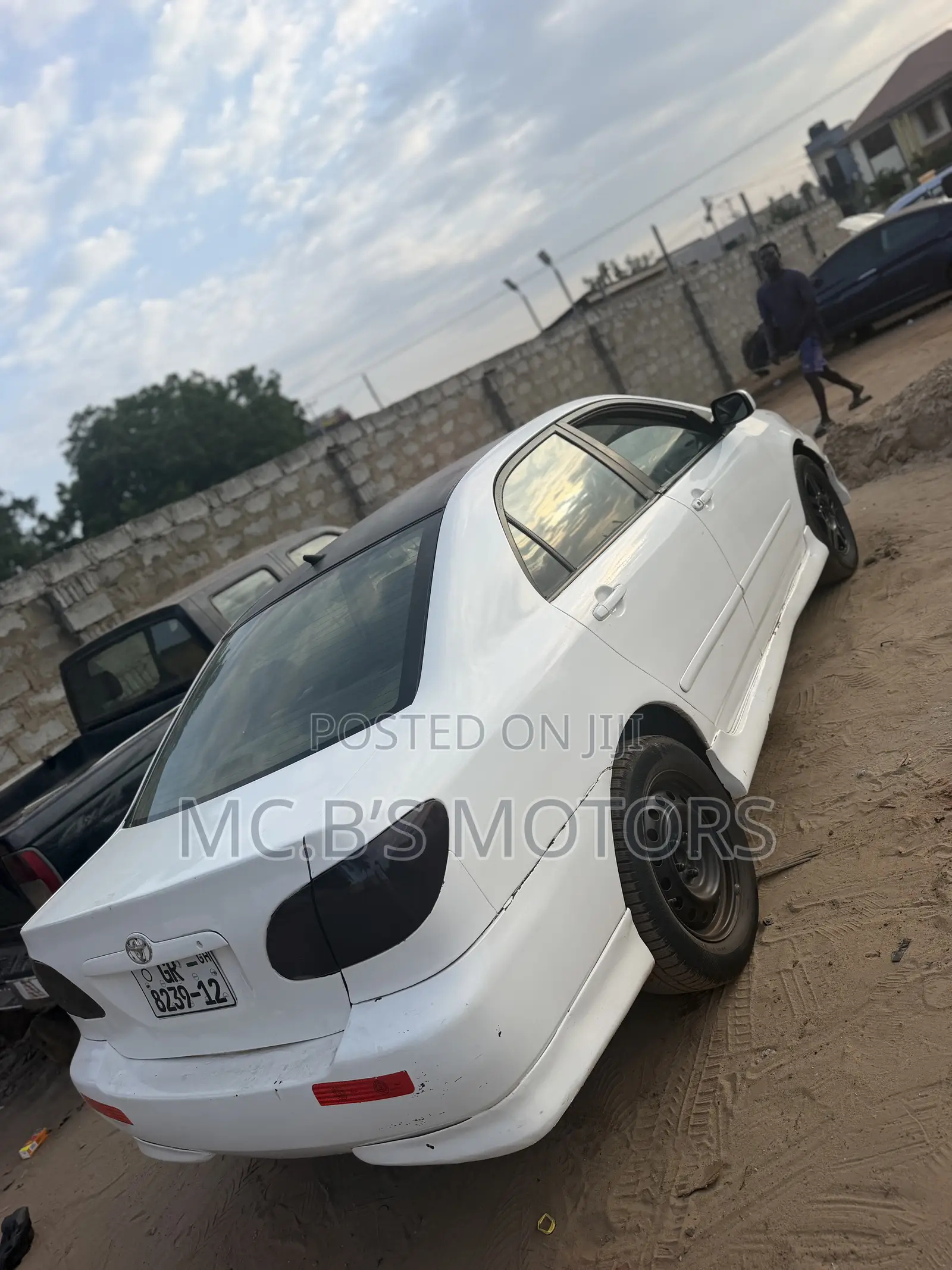 Toyota Corolla 2009 White