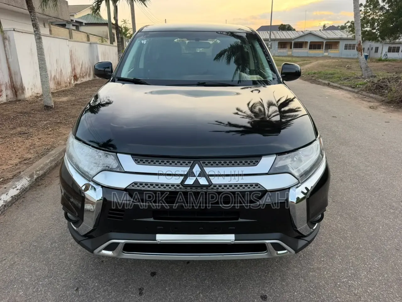 Mitsubishi Outlander ES FWD 2020 Black