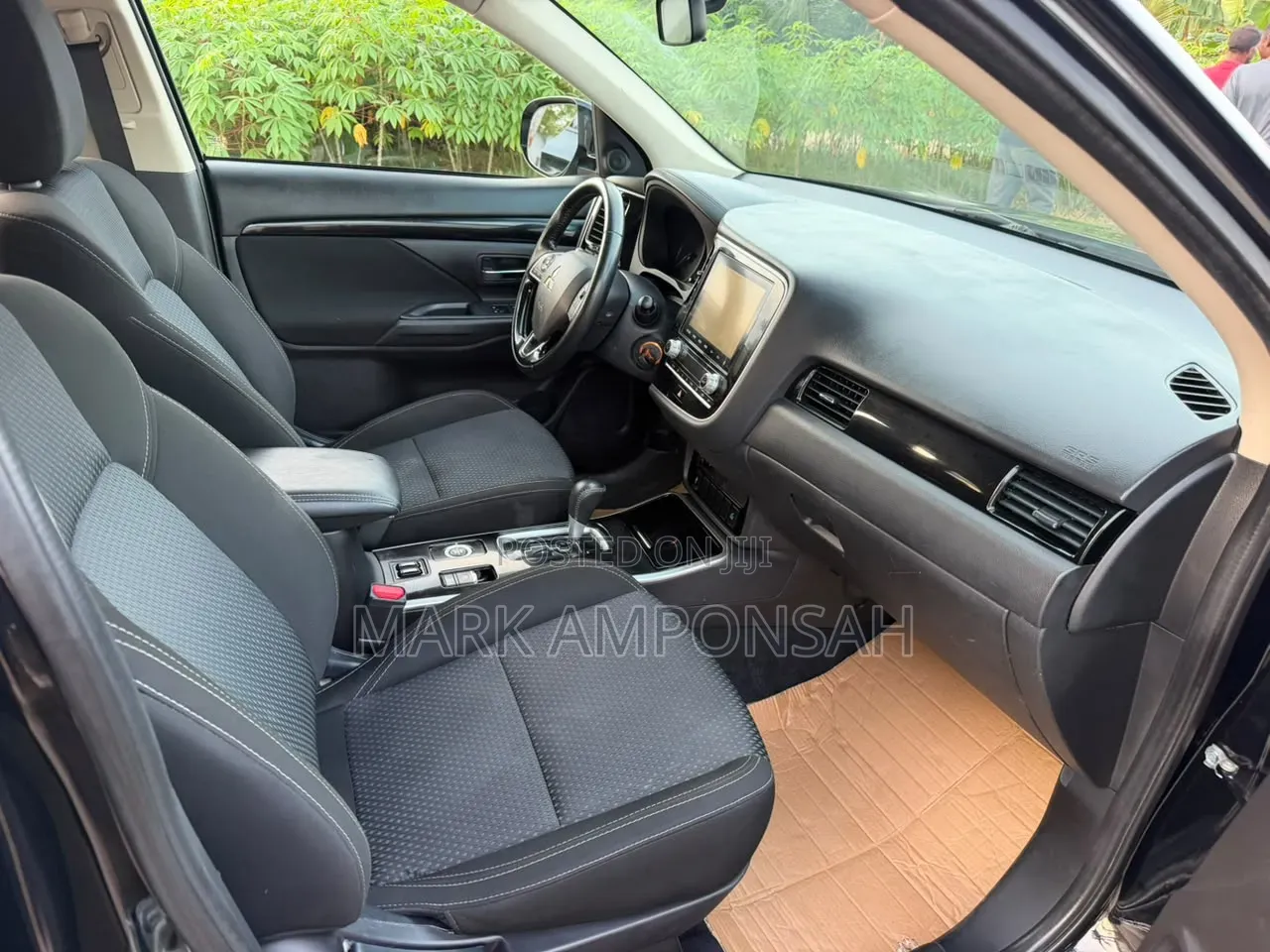 Mitsubishi Outlander ES FWD 2020 Black