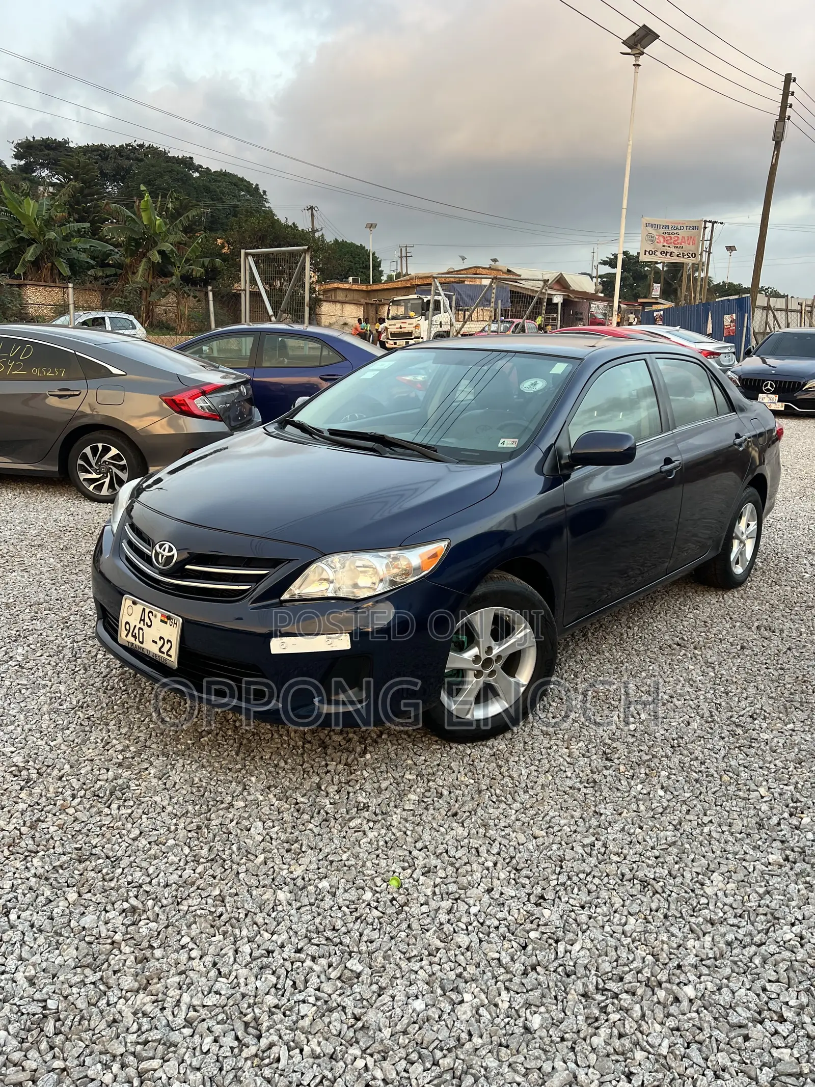 Toyota Corolla L 4dr Sedan (1.8L 4cyl 5M) 2013 Blue