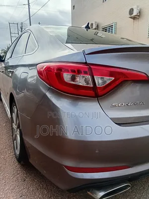 Hyundai Sonata Sport 2.0T Sedan FWD (2.0L 4cyl 6A) 2017 Gray