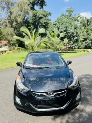 Hyundai Elantra GLS Sedan FWD (1.8L 4cyl 6A) 2013 Black