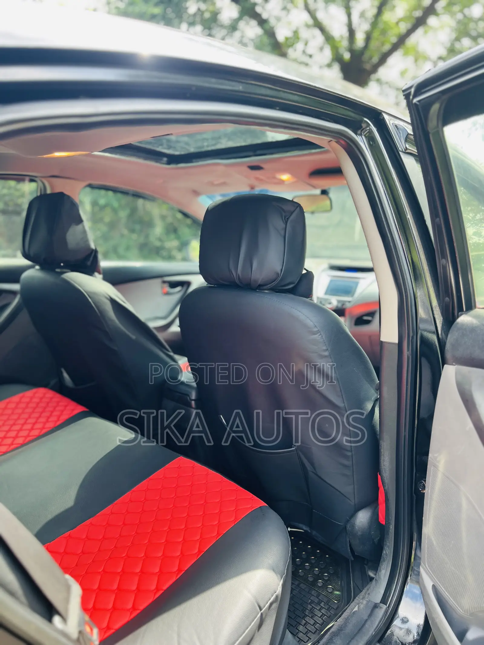 Hyundai Elantra GLS Sedan FWD (1.8L 4cyl 6A) 2013 Black