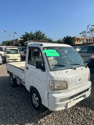Daihatsu Hijet 2010 White