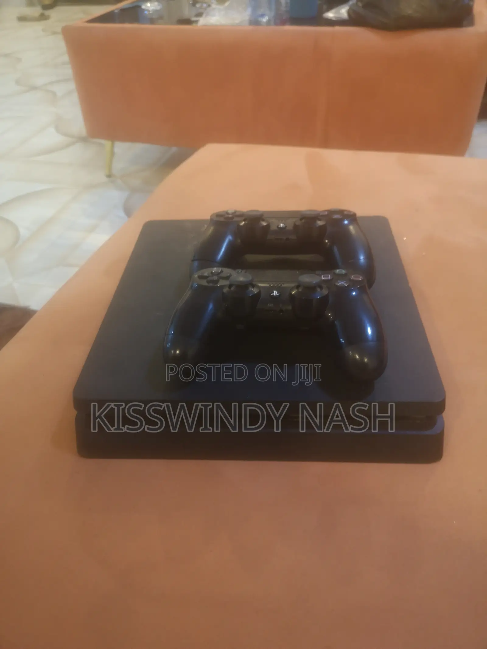 Ps4 2 Controllers