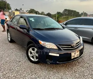 Toyota Corolla 2013 Blue