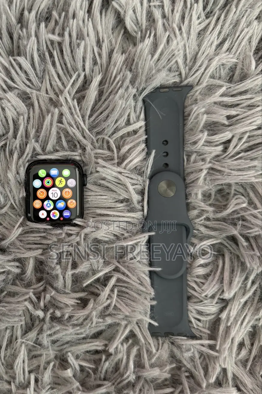 Apple Watch SE 3