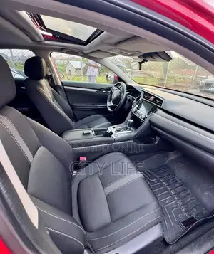 Honda Civic 2018 Red
