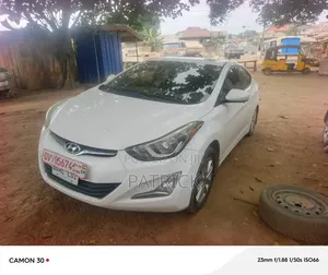 Hyundai Elantra 2014 White