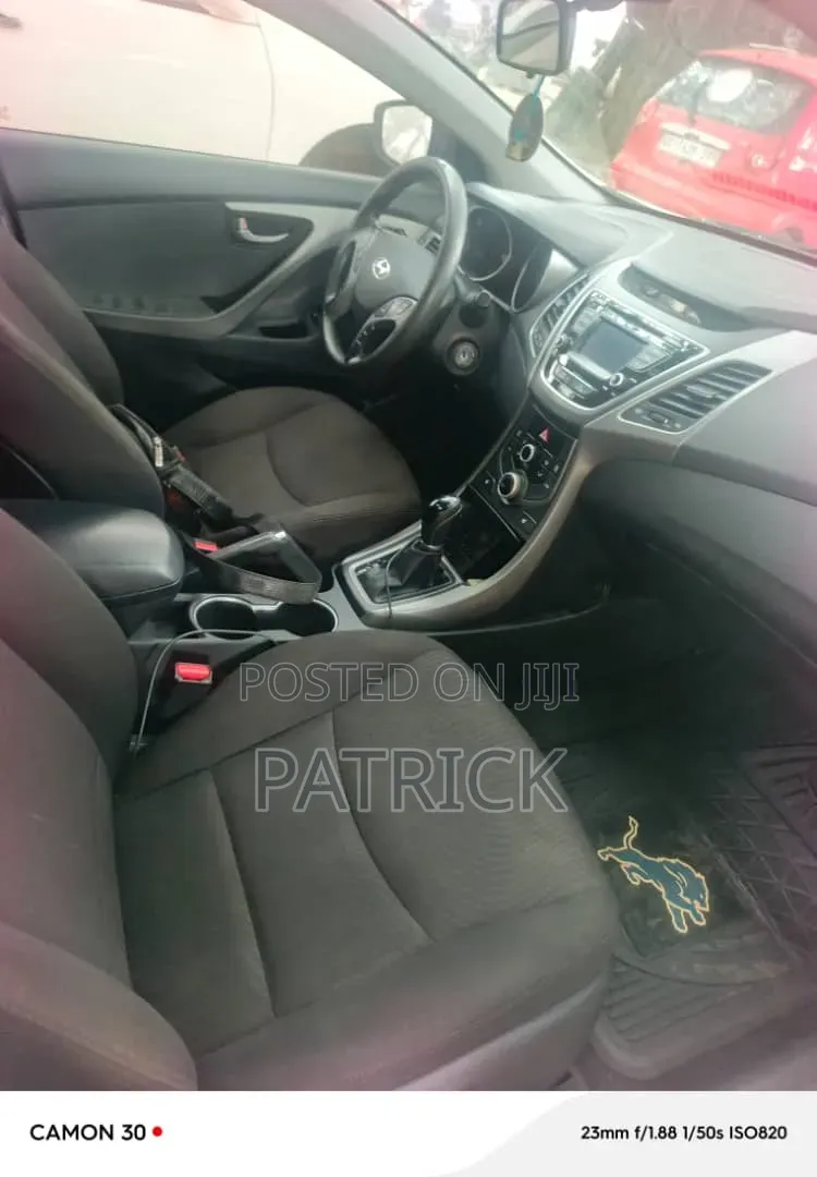 Hyundai Elantra 2014 White