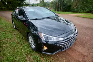 Hyundai Elantra 2018 Black