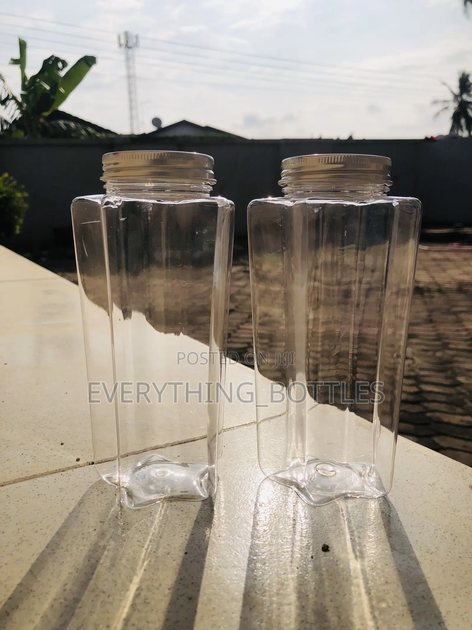 Plastic Jar (Star) - 500ml