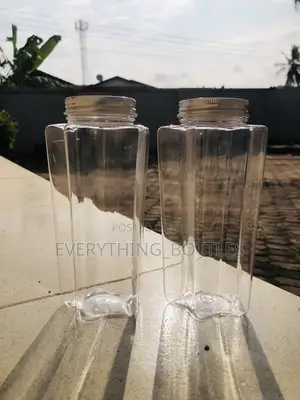Plastic Jar (Star) - 500ml