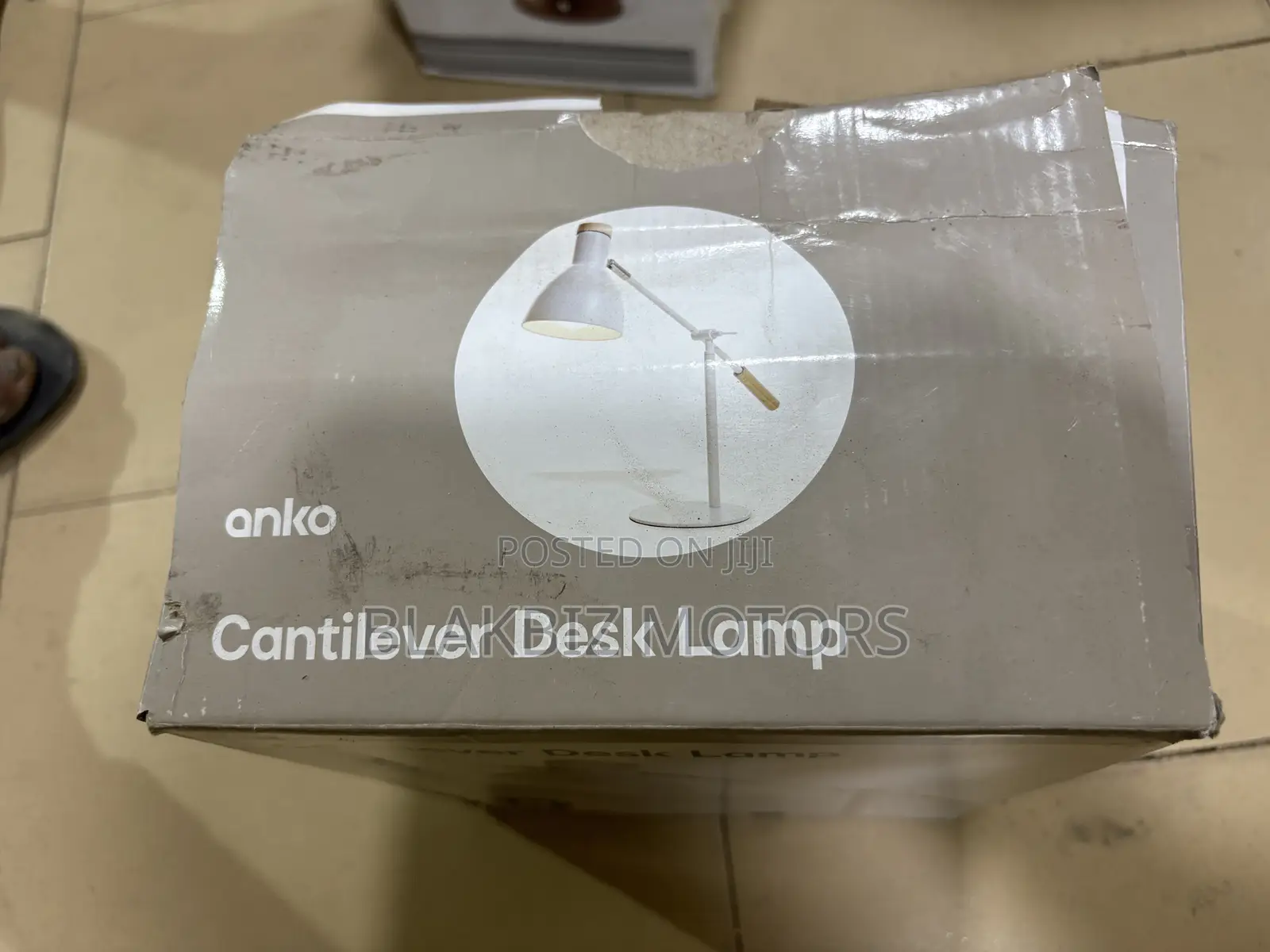 Anko Cantilever Desk Lamp