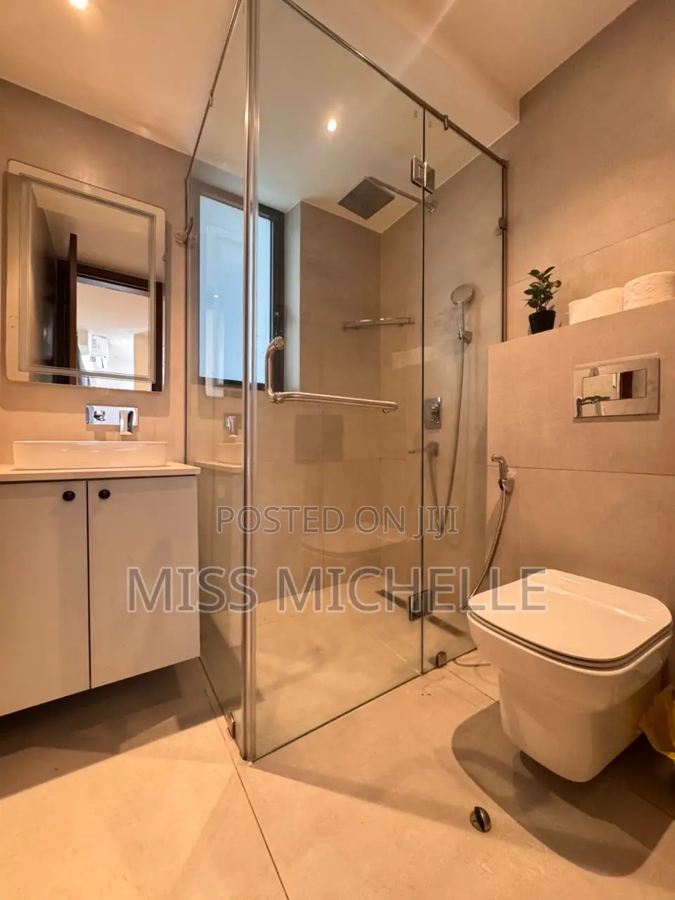 1bdrm Apartment in Osu Ringway, Oxford Street for sale