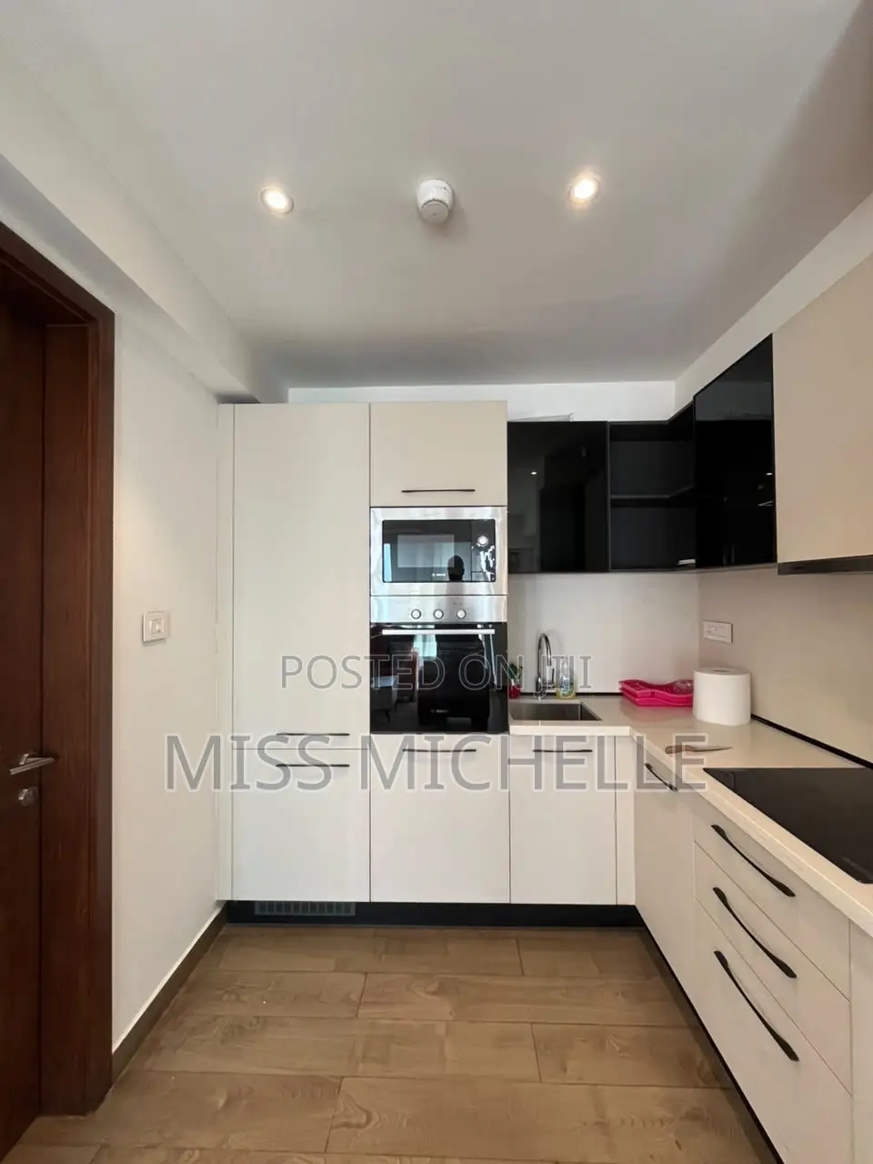 1bdrm Apartment in Osu Ringway, Oxford Street for sale